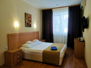 Gostinichnyj Kompleks Otkrytyj Termalnyj Bassejn Hotel
