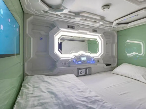 Отель Caps Lock Future