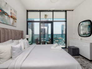 Апартаменты Stylish 1BR at Damac Merano Tower with Great View