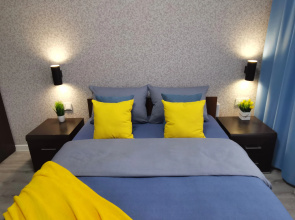 Na Ulitse Sevastopolskaya 2/2 Flat