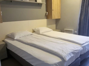 Marina Lux  Apartments