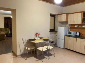 Апартаменты Nartaa House