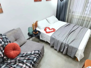 Квартира Аксакова 81