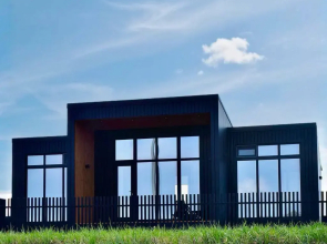 Black Space Private House