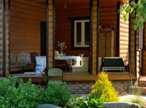V Lesu Private House