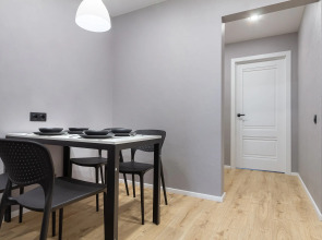 Апартаменты 50 лет Октября RentHibiny