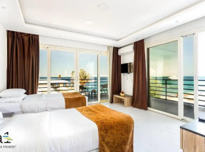 La Rosa Waves Beach - Couple & Families Only