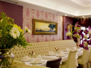 Отель Glk Premier Regency Suites & Spa