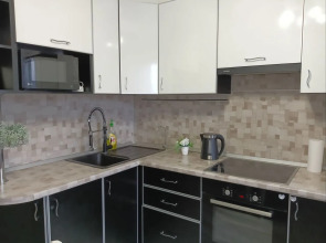 Квартира на Сергея Есенина 48