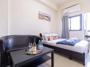 Nhe Machne Yehuda Apartments