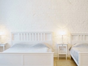 Апартаменты Сутки-Дом - Personnage