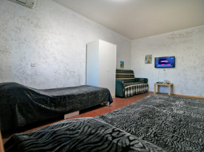 Provance Na Prospekte Geroyev Kirishi flat