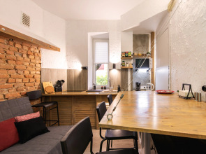 Квартира с парковкой и отдельным входом