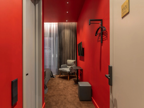 Апартаменты Red room в NikolaevBuilding
