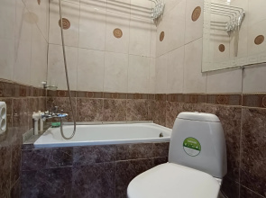 Квартира с двумя спальнями в курортной зоне рядом с Верхним рынком