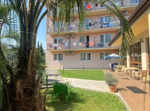 Гостевой дом София на Медовой