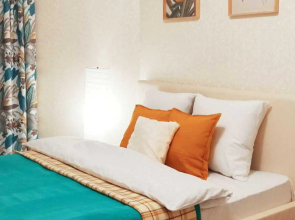 Dve Podushki na prospekte Stanke Dimitrova 65, 10 etazh, Solnechnaya Apartment