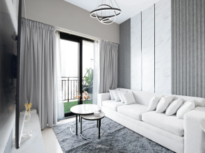 KeyRock Living Dubai Skyline & Pool Access Apartments