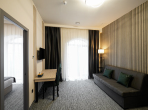 Отель Dynasty Hotel & SPA