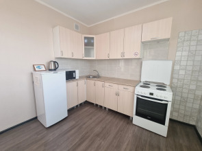 Квартира  Молодежная 76 Зона Комфорта