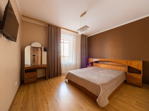 Favorite House Na Kapitanskoy 6 Apartaments