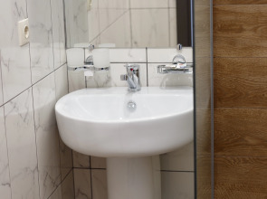 Отель Малахит