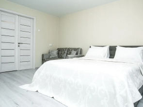 Апартаменты 4 комнатные Немига 6 Центр!