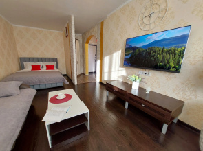 Uyutnaya Na Sviridova Flat