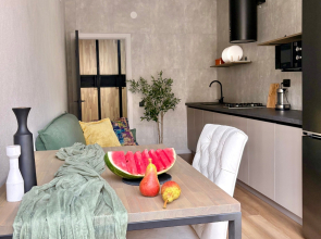 Квартира посуточно на Джигкаева, кровать Queen Size!