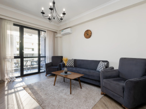 2-K Na Ulitse Kokhbatsi Flat