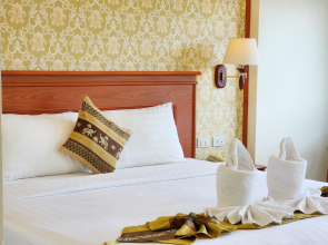 Курортный отель Phaithong Sotel Resort