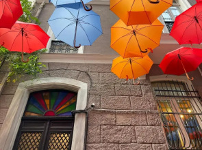 Отель Kamil Bey Suites