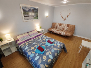 Квартира двухкомнатная с сауной лифтом и балконом