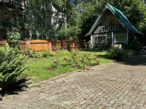 Частный дом Тихий уголок в центре Светлогорска