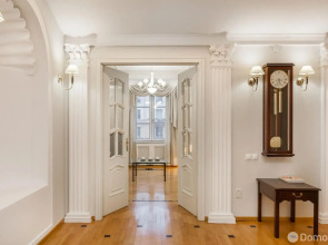 Апартаменты 5-комнатные HomeApart пр-т Независимости, 13