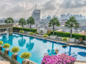 Отель The Berkeley Hotel Pratunam