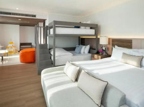 Отель The Berkeley Hotel Pratunam