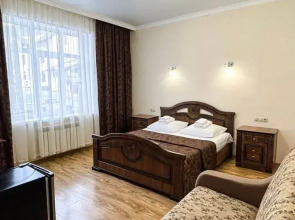 Отель Кавказ