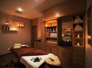 Отель Holiday Inn Baku