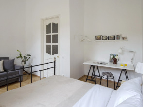 Апартаменты Город Рек на Большой Морской 6 у Дворцовой площади