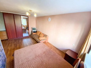 Квартира на Антонова, 4