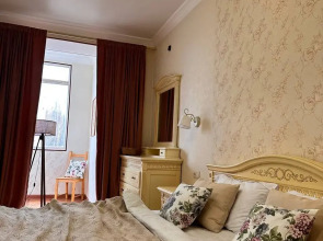 Квартира Роскошная Трёхкомнатная