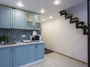 Квартира двухэтажная на Оптическом проезде 1