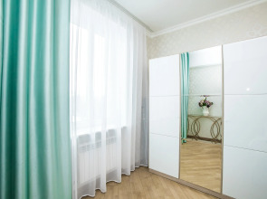 Апартаменты 3 комнатные Интернациональная 2 Центр города