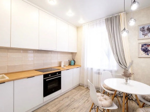 Апартаменты Петровские на Цветаевой 15 №2