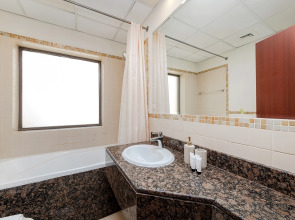 Апартаменты Excellent 1bdr at Bahar 6