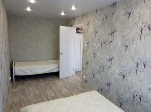 Апартаменты Двухкомнатная Квартира в Центре