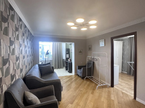 Квартира в центре Сухума - Лакоба, 88