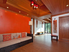Thai Pool Villa with Pool and Parking Villa