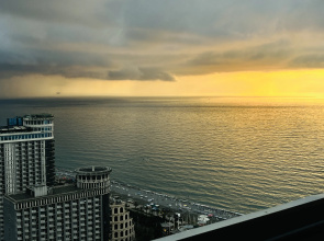 HappyRent Orbi блок C View of the sea and mountains Apartments